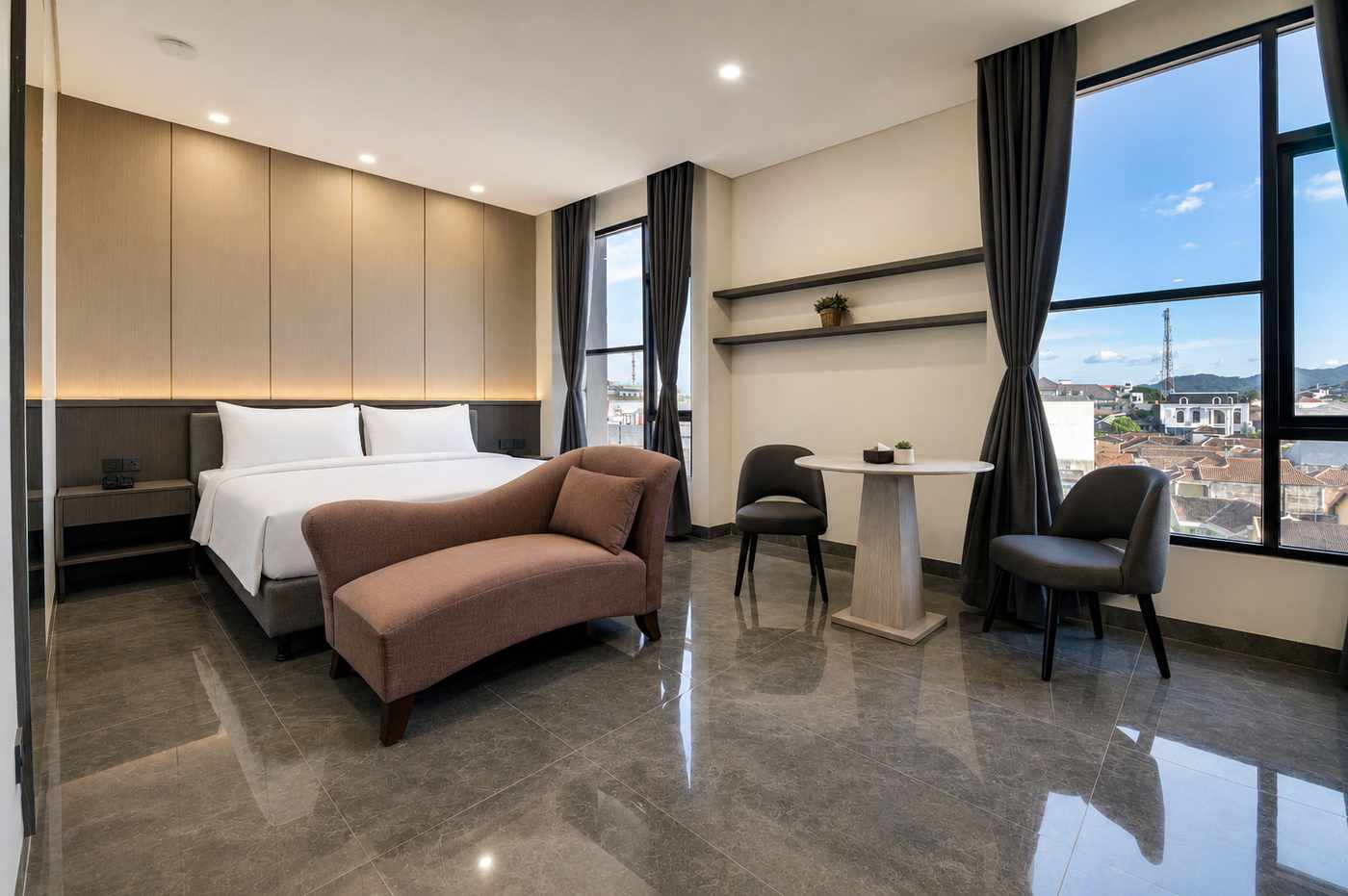 Suite Room Main View